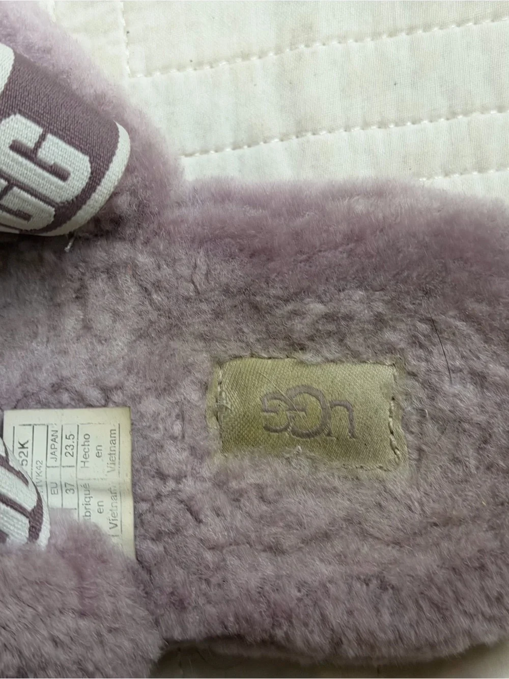 UGG Girls Size 5 Kids' Oh Yeah Slipper 1115752K Lilac Purple Slide Comfy
